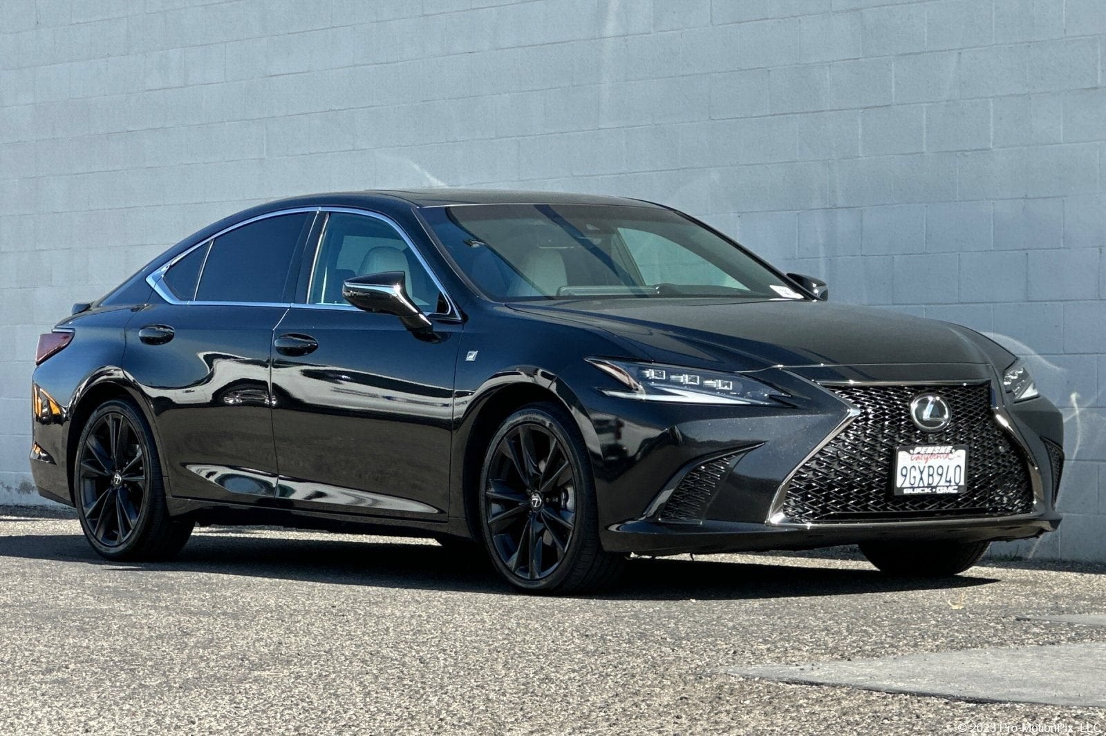 2023 Lexus ES